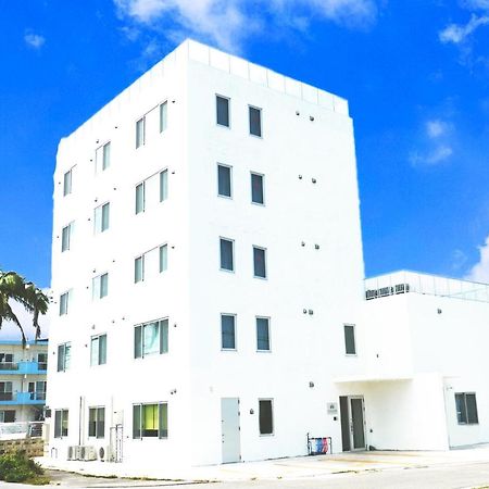 ホテルサンドリバー石垣島 Ishigaki  Bagian luar foto